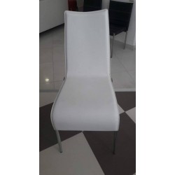 Λευκές καρέκλες 2